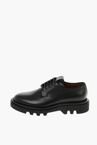 Treaded sole leather Derby shoes 