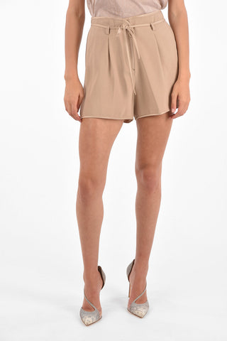 Shorts con dettagli in raso e cintura