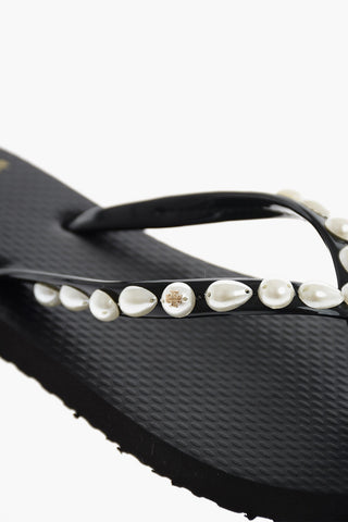 Rubber Flip flops with pearl detail