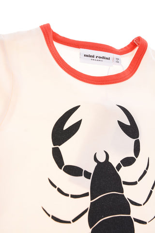 T-shirt con stampa scorpione