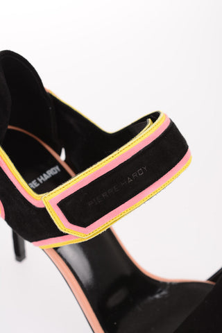 8.5 cm leather T-Strap sandals