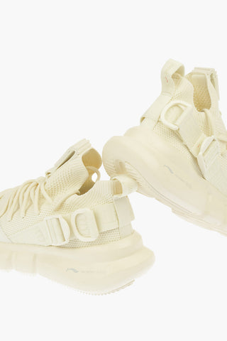 LI-NING Fabric ESSENCE 2.3 BOLT Sneakers