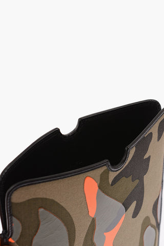 Camouflage Tablet Folder