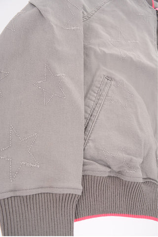giubbotto in denim stretch con stelle ricamate