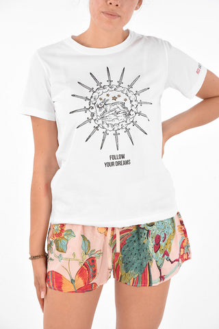 Distressed FOLLOW YOUR DREAMS T-shirt
