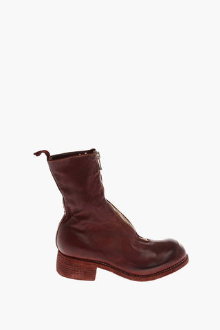 leather Ankle boots with zip closure