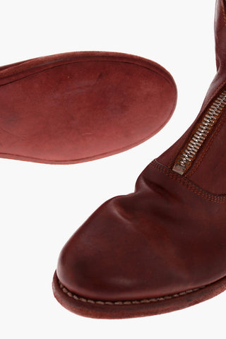 leather Ankle boots with zip closure
