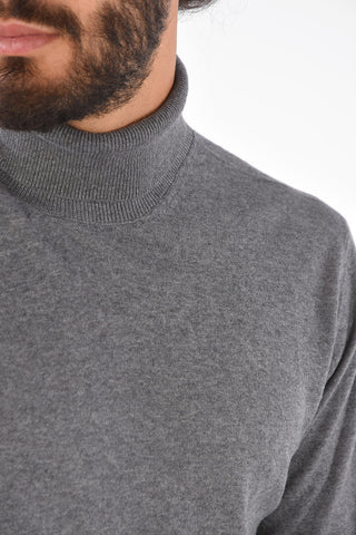 Maglia a Collo Alto in Cashmere