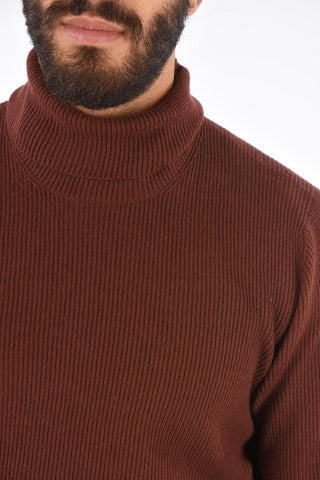 Ribbed Cashmere Turtle-Neck Sweater