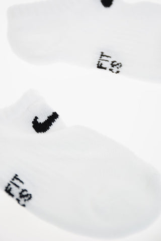 set of six pairs of socks