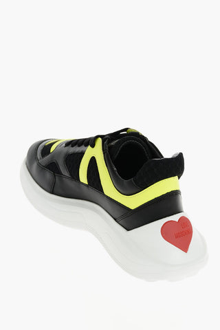 LOVE Sneakers in Pelle e Tessuto