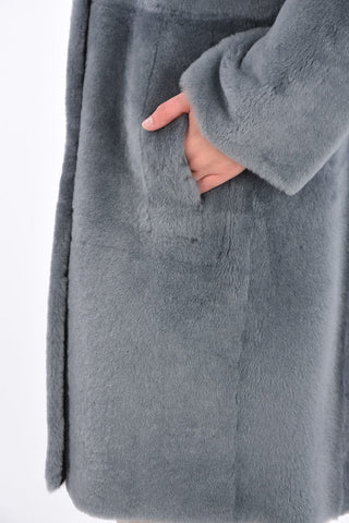 Cappotto in Shearling Lungo con Bottoni a Pressione 