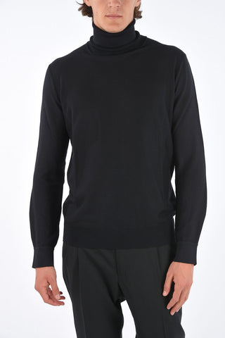 EZ LUXURY Silk Turtleneck Sweater