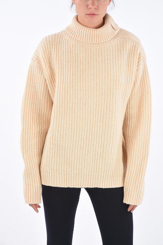 Maglia a Collo Alto in Lana Crochet