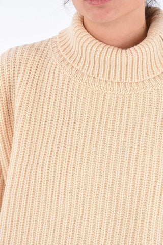 Maglia a Collo Alto in Lana Crochet