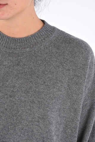 Cashmere Ribbed Trim Crew-Neck Sweater