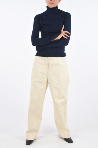 Unstructured Sleeve Skinny Fit Turtle-Neck Sweater