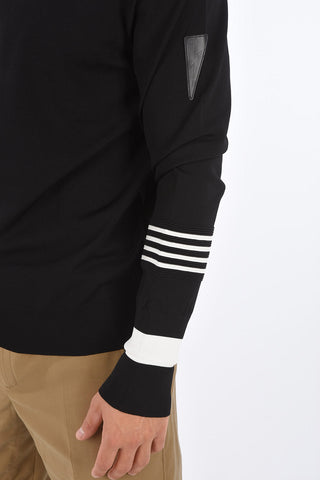 Maglia Girocollo Slim Wide Fit con Bande a Contrasto