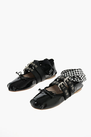 Ballerine allacciate in vernice con cinturini