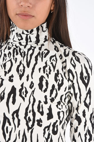 Fabric Slim Fit Turtle-Neck Sweater 