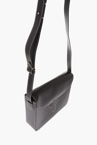 MM11 leather messenger bag