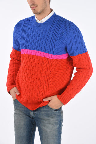 crew-neck cable knit sweater