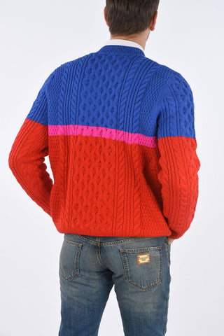 crew-neck cable knit sweater