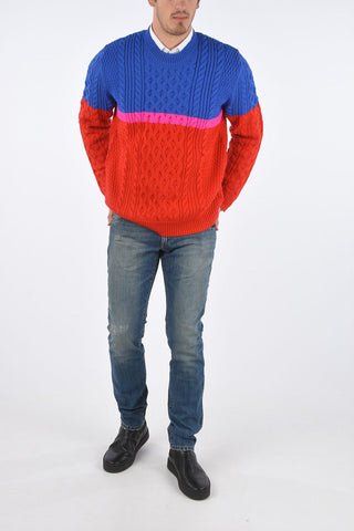 crew-neck cable knit sweater
