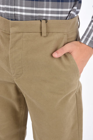 pantalone a vita regolare con passanti