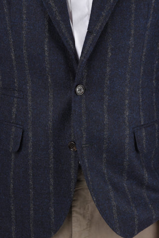 side vents notch lapel 3-button blazer