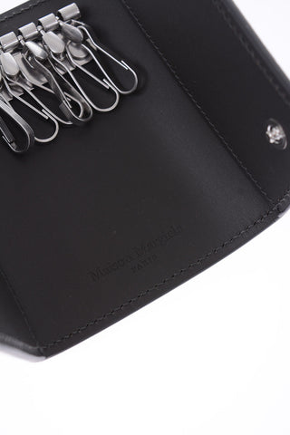 MM11 textured leather keyring