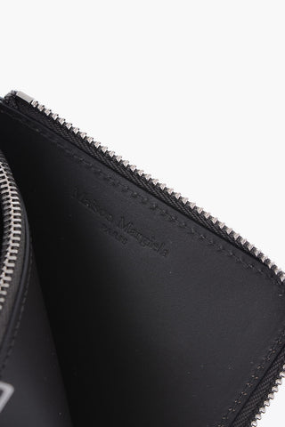 MM11 textured leather wallet with zip closure