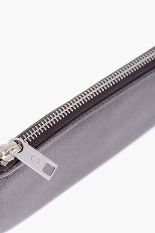 MM11 Textured Leather wallet with zip closure