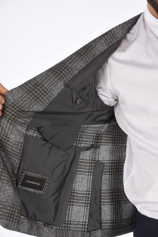 EZ TAILORING district check silk and cashmere side vents 2-button blazer