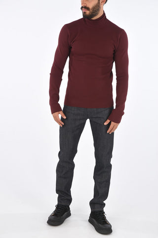 Turtleneck Elasticized Sweater with Back Application