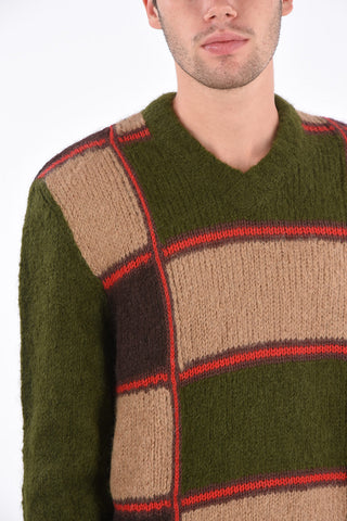 maglia scollo a V a quadri