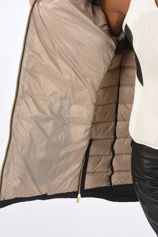 puffer con cappuccio e zip frontale