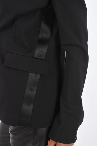 center vent peak lapel 1-button blazer