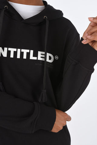 Slim Fit UNTITLED Hoodie
