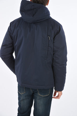 piumino con chiusura zip e cappuccio 