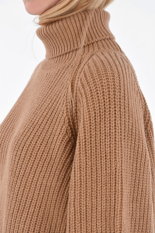 Extrafine Merino Wool And Cashmere Turtle-Neck Sweater