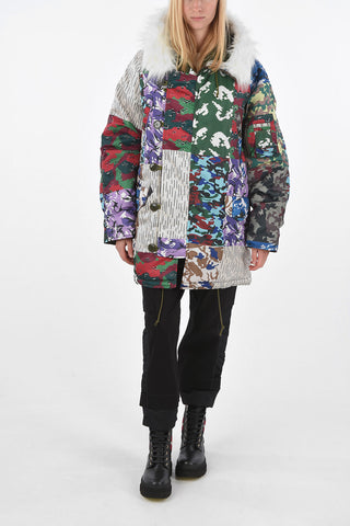 puffer con cappuccio fantasia astratta