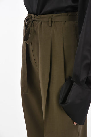 bouble pleat pants with belt
