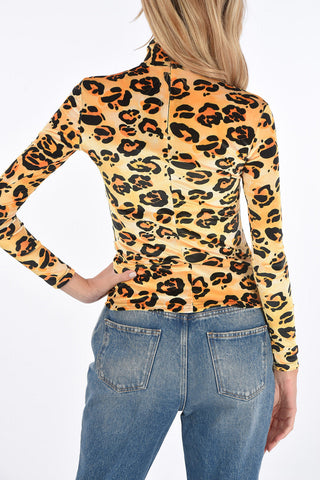 top stampa leopardo in velluto collo alto