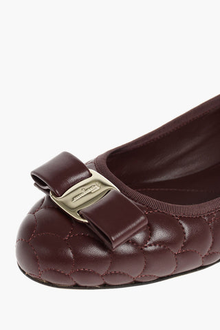 Decorative Stitching Ballet Flats with Front Logo Bow
