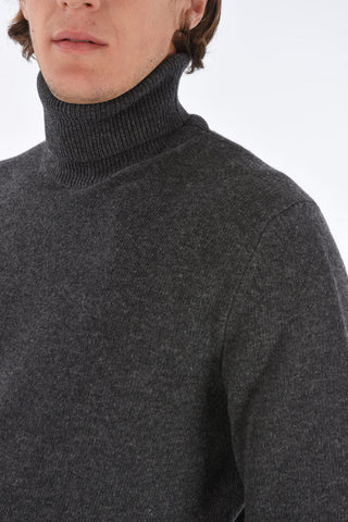 virgin wool turtle-neck sweater