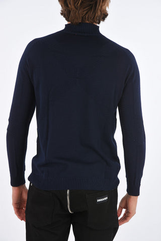 turtle-neck sweater