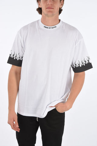 T-shirt con Stampa Fiamme