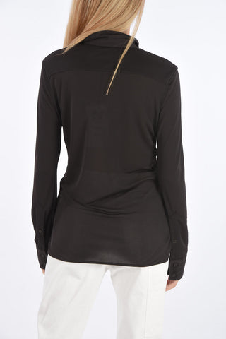 Spread Collar Bluse with Front Buttoning 