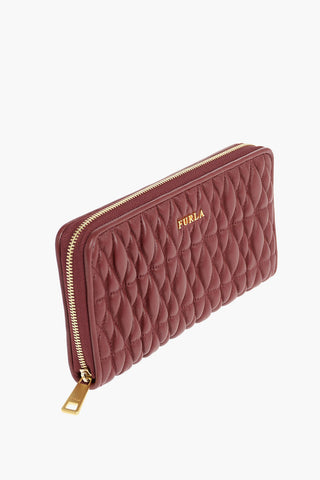 leather wallet with zip closure